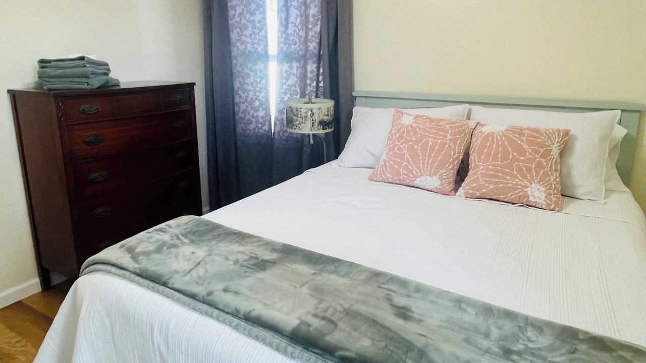 Photo of Bedroom in La Mesa