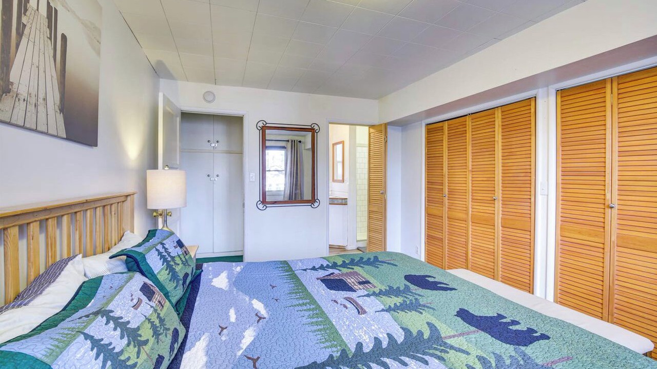 Photo of Bedroom in Big Bear Lake