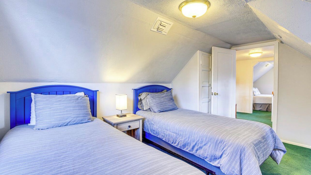 Photo of Bedroom in Big Bear Lake