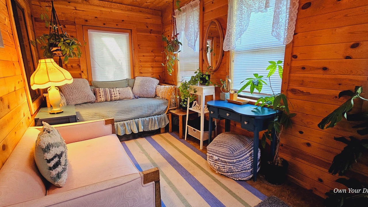 Photo of Livingroom in Northwood