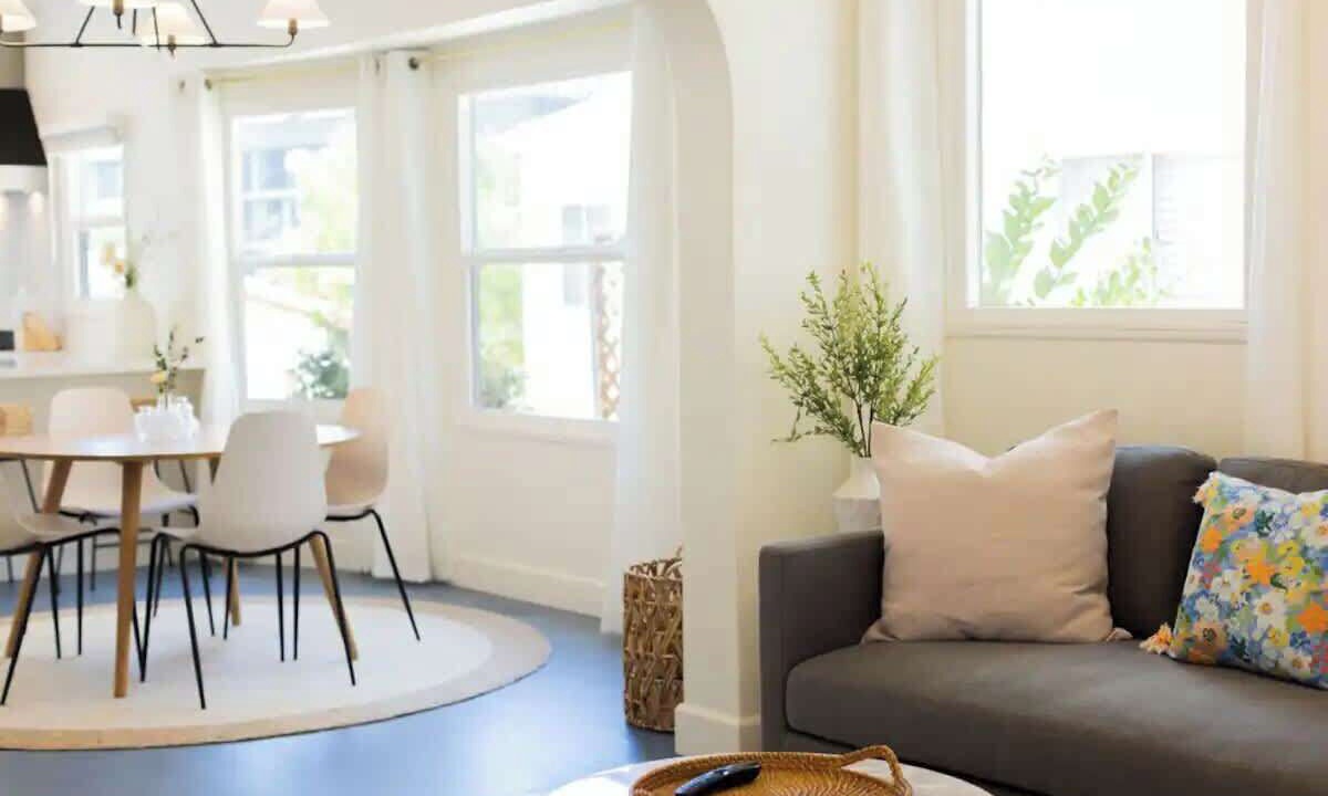 Photo of Livingroom in Little Italy