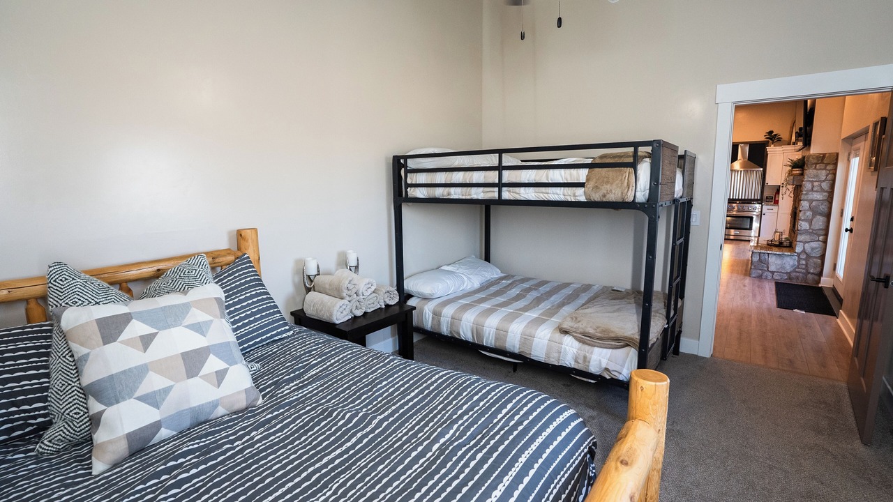 Photo of Bedroom in Garden City