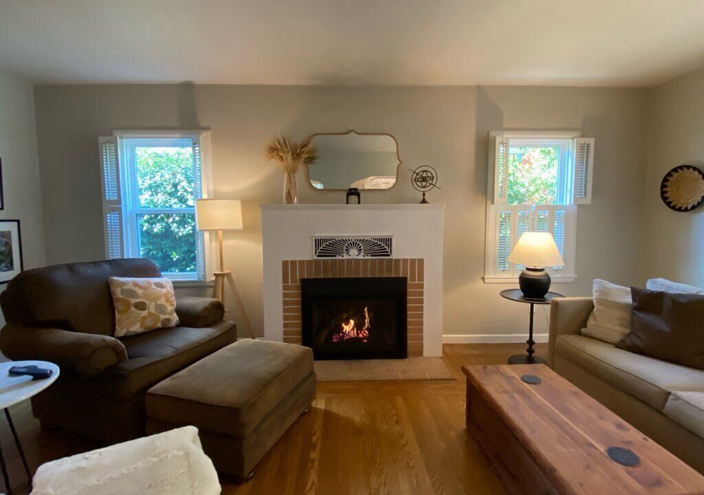 Photo of Livingroom in East Sacramento
