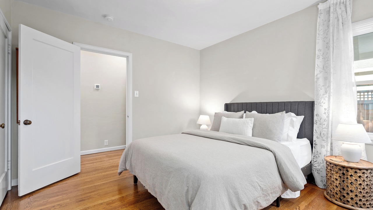 Photo of Bedroom in East Sacramento
