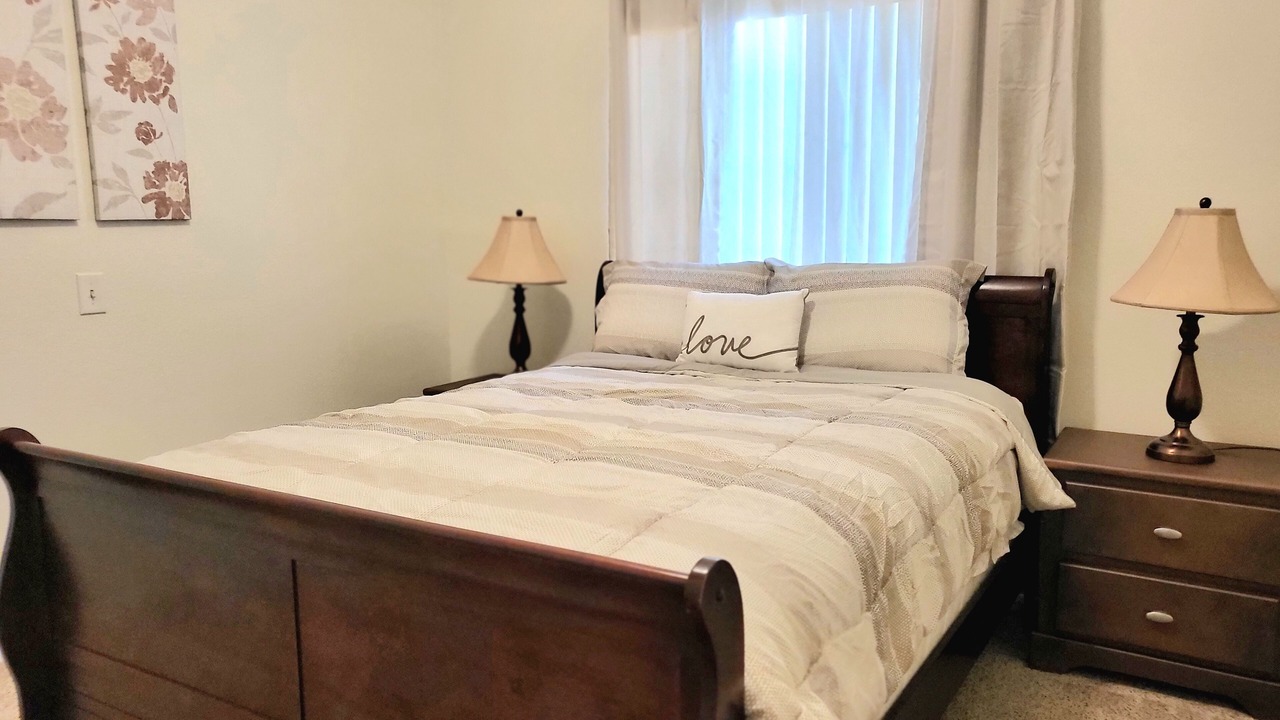Photo of Bedroom in Palmdale