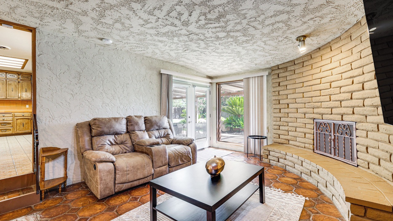 Photo of Livingroom in Roosevelt