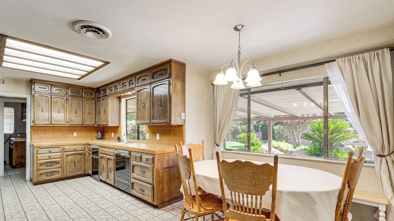 Photo of Kitchen in Roosevelt