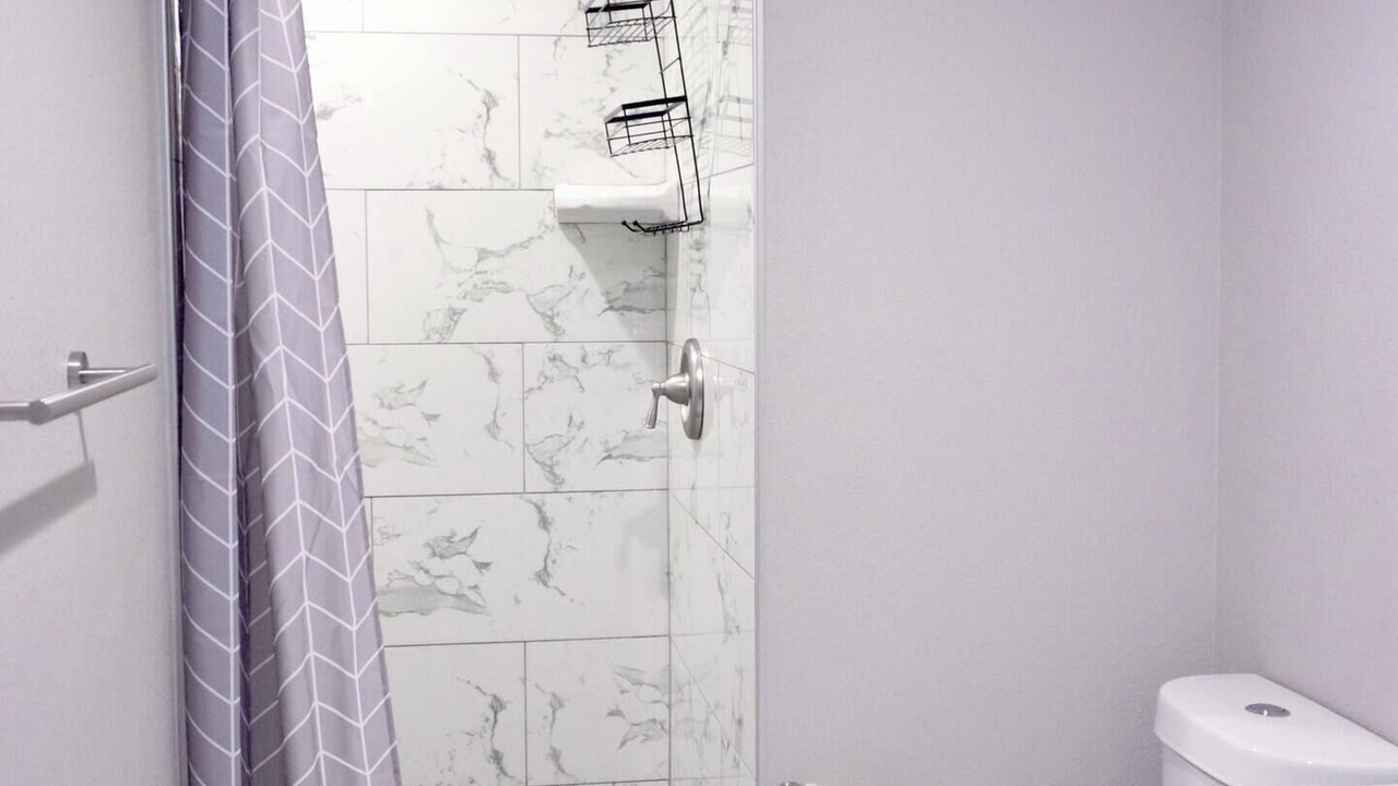 Photo of Bathroom in North Oak Park