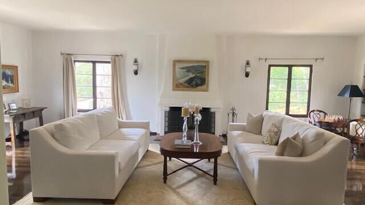 Photo of Livingroom in Montecito