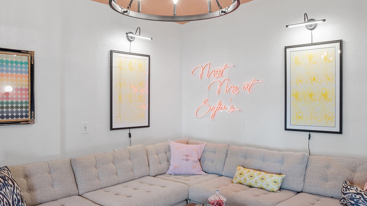 Photo of Livingroom in Tahquitz River Estates