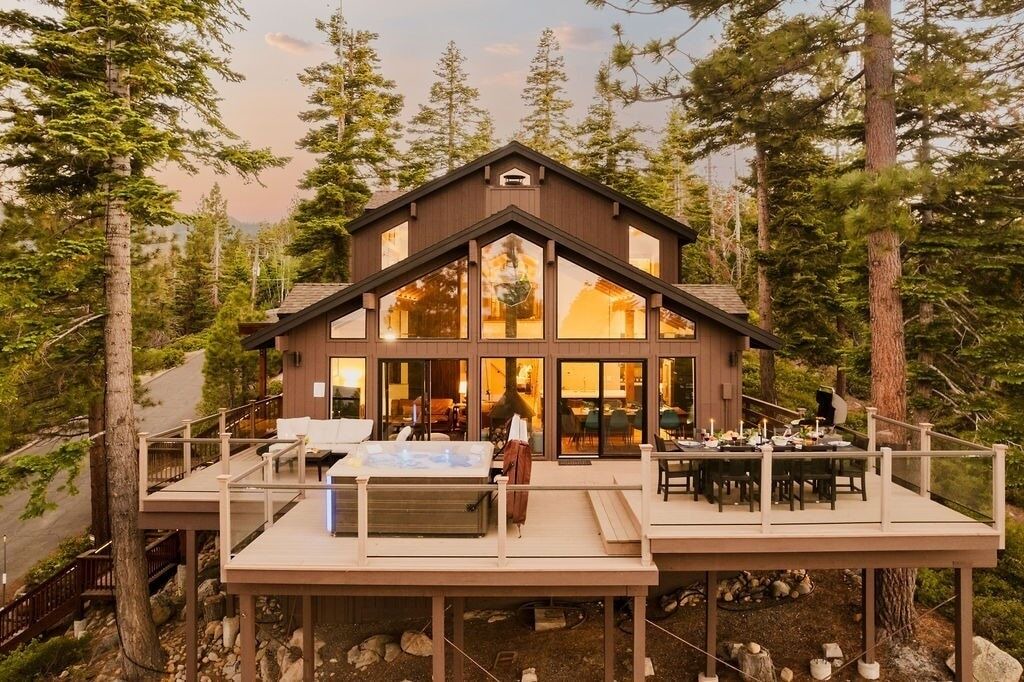 Photo of Outdoor in Meeks Bay