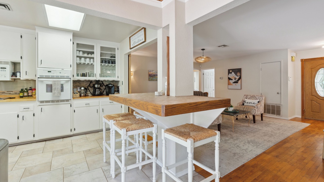 Photo of Kitchen in Shasta Lake
