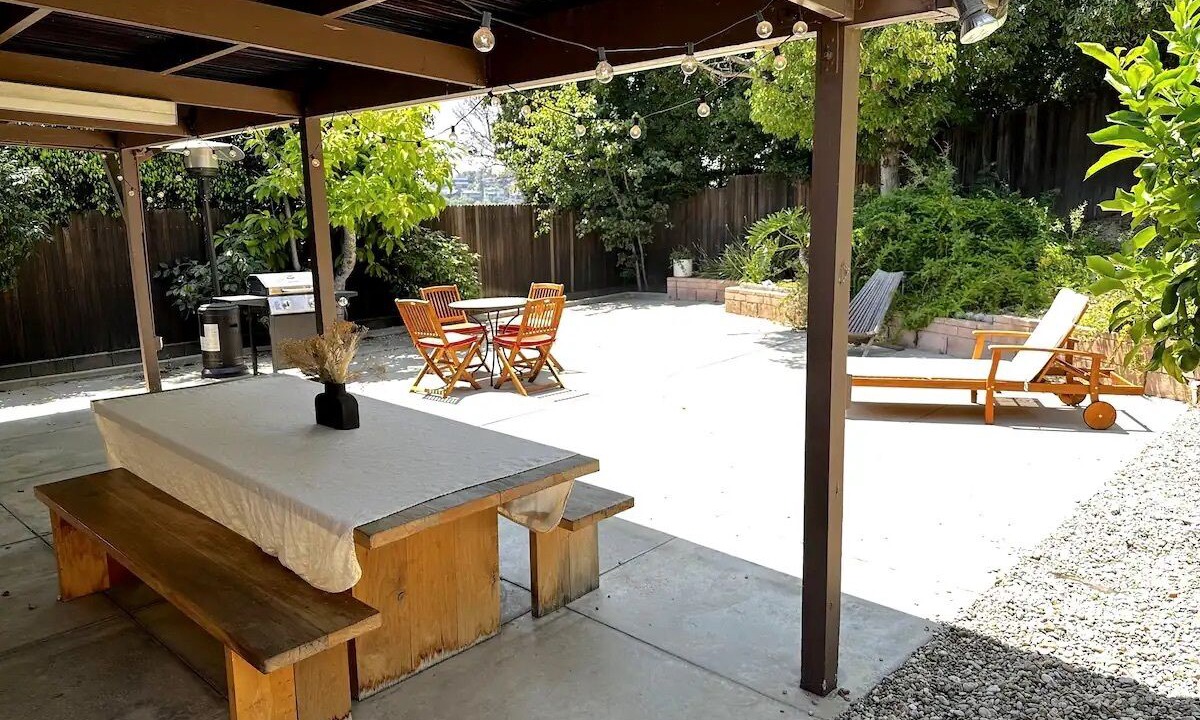 Photo of Outdoor in Silver Lake