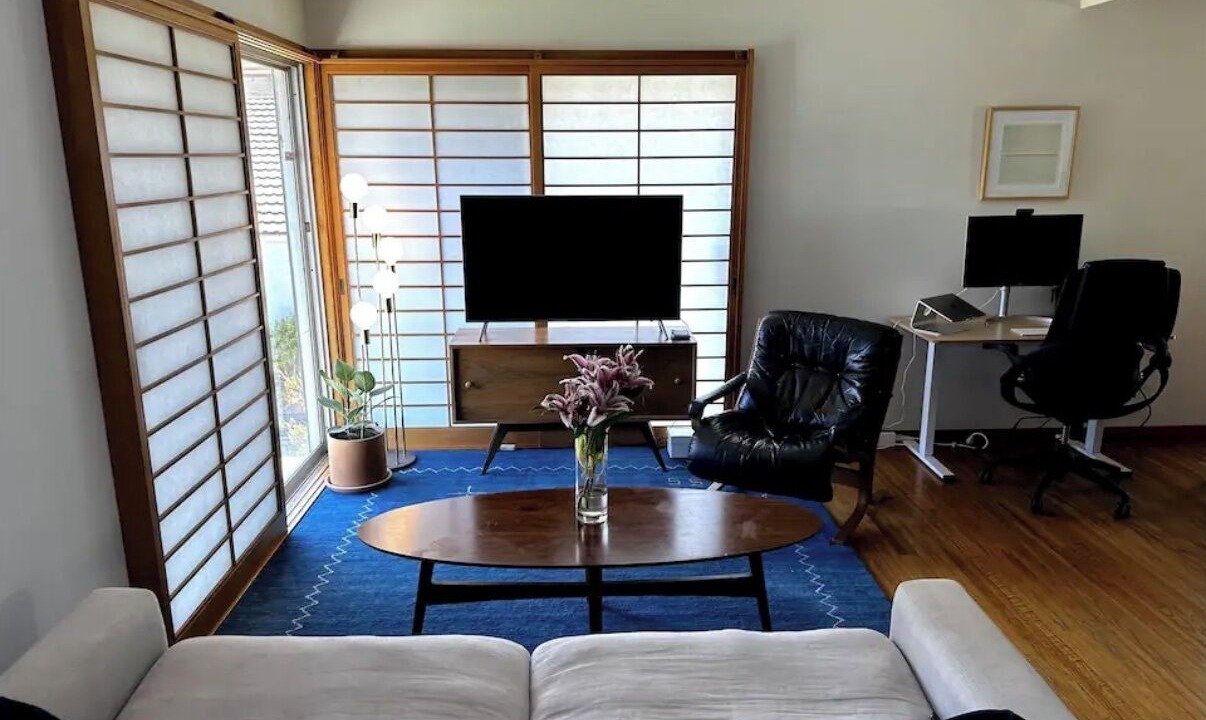 Photo of Livingroom in Silver Lake