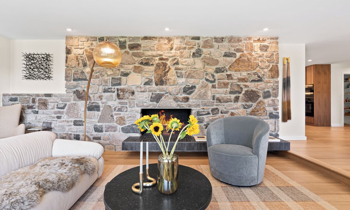 Photo of Livingroom in Napa