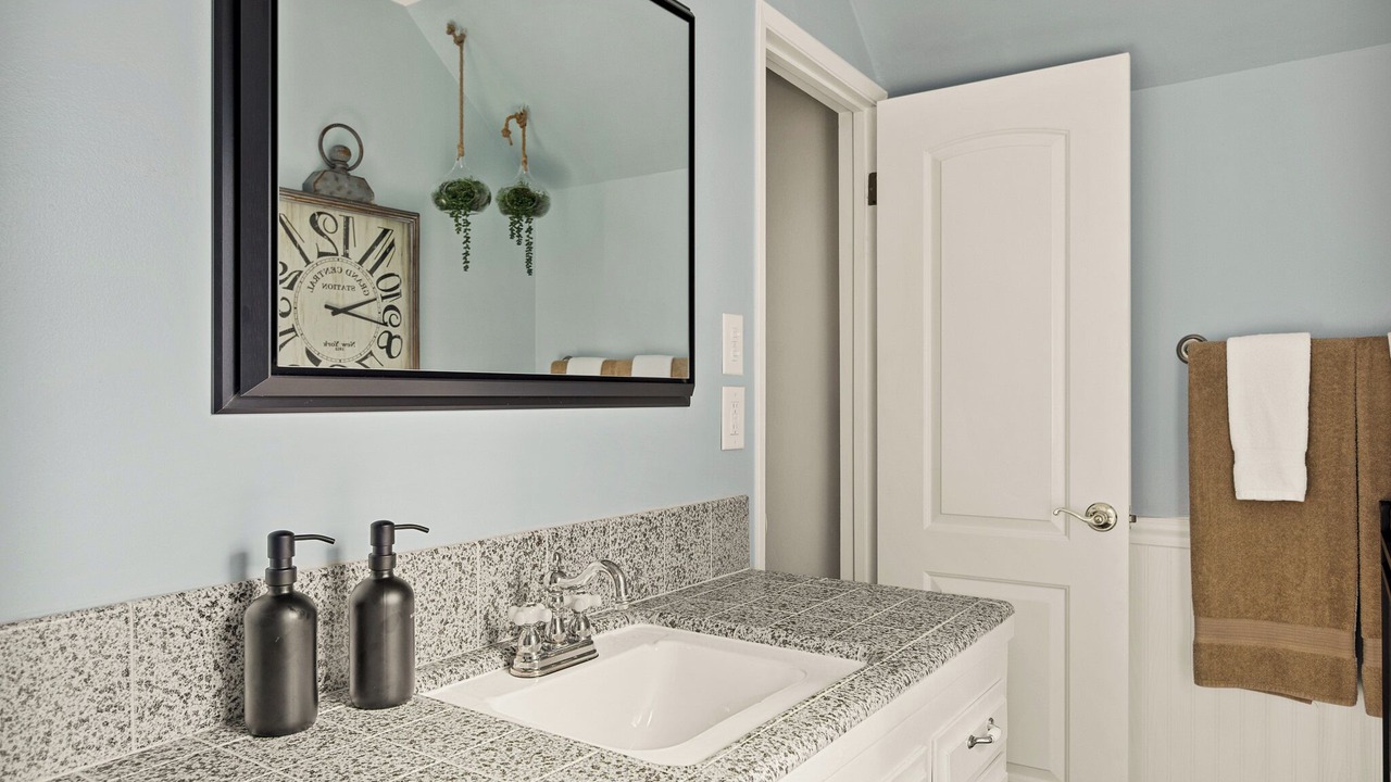 Photo of Bathroom in Cedar Glen