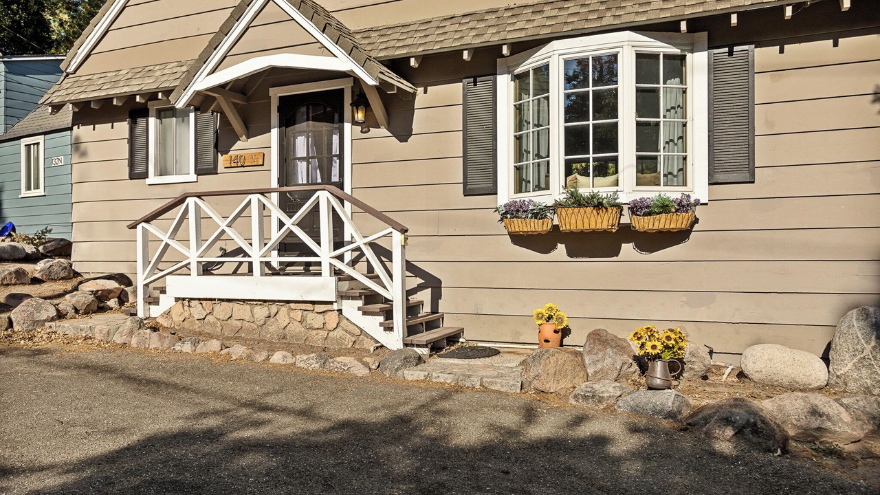 Photo of Outdoor in Cedar Glen