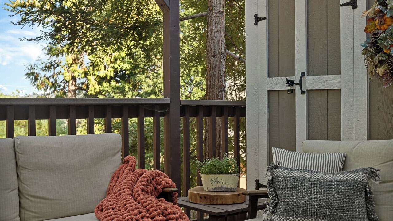Photo of Outdoor in Cedar Glen