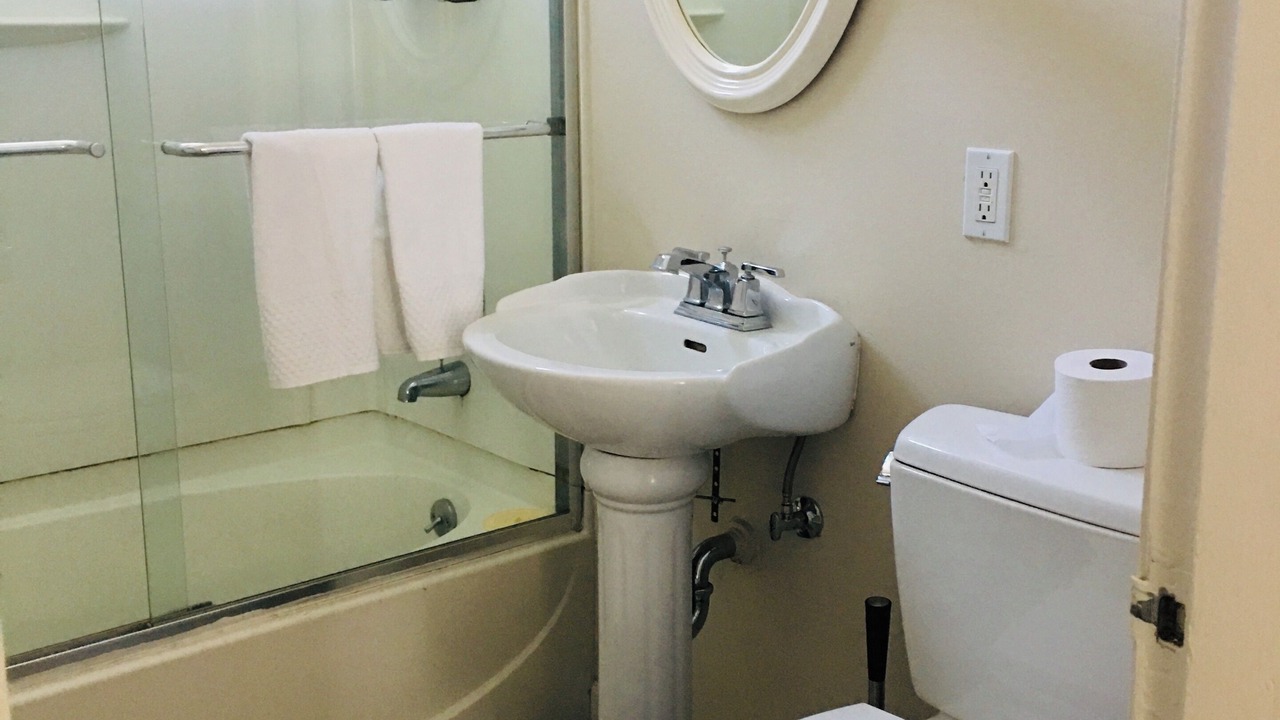 Photo of Bathroom in West End