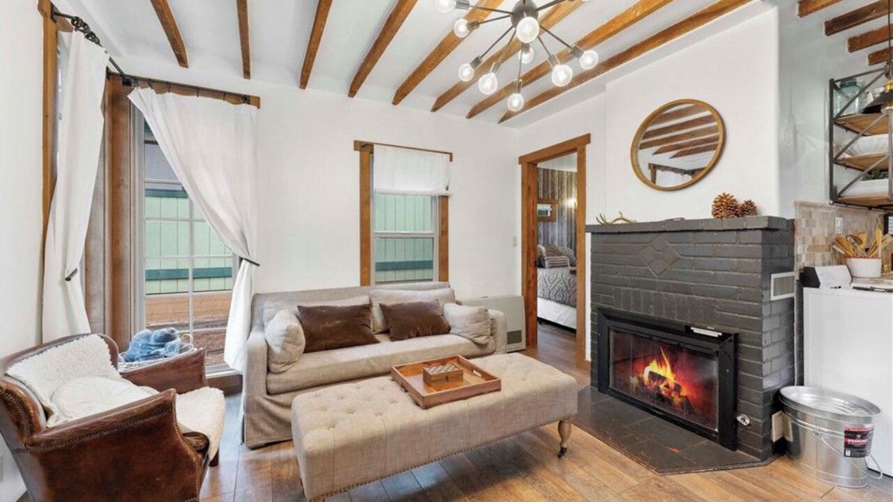 Photo of Livingroom in Big Bear Lake