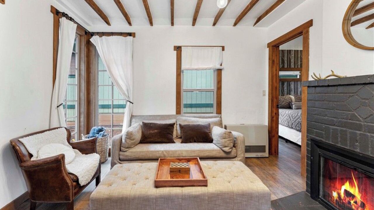 Photo of Livingroom in Big Bear Lake