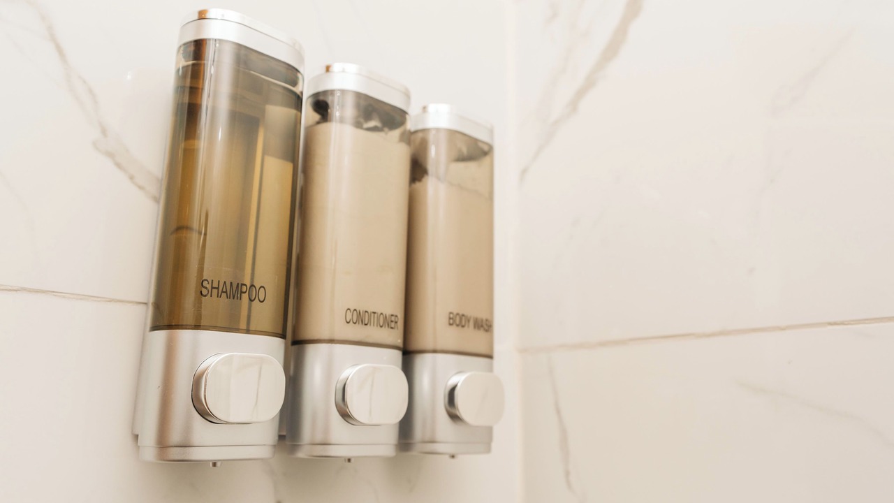 Photo of Bathroom in Raisin
