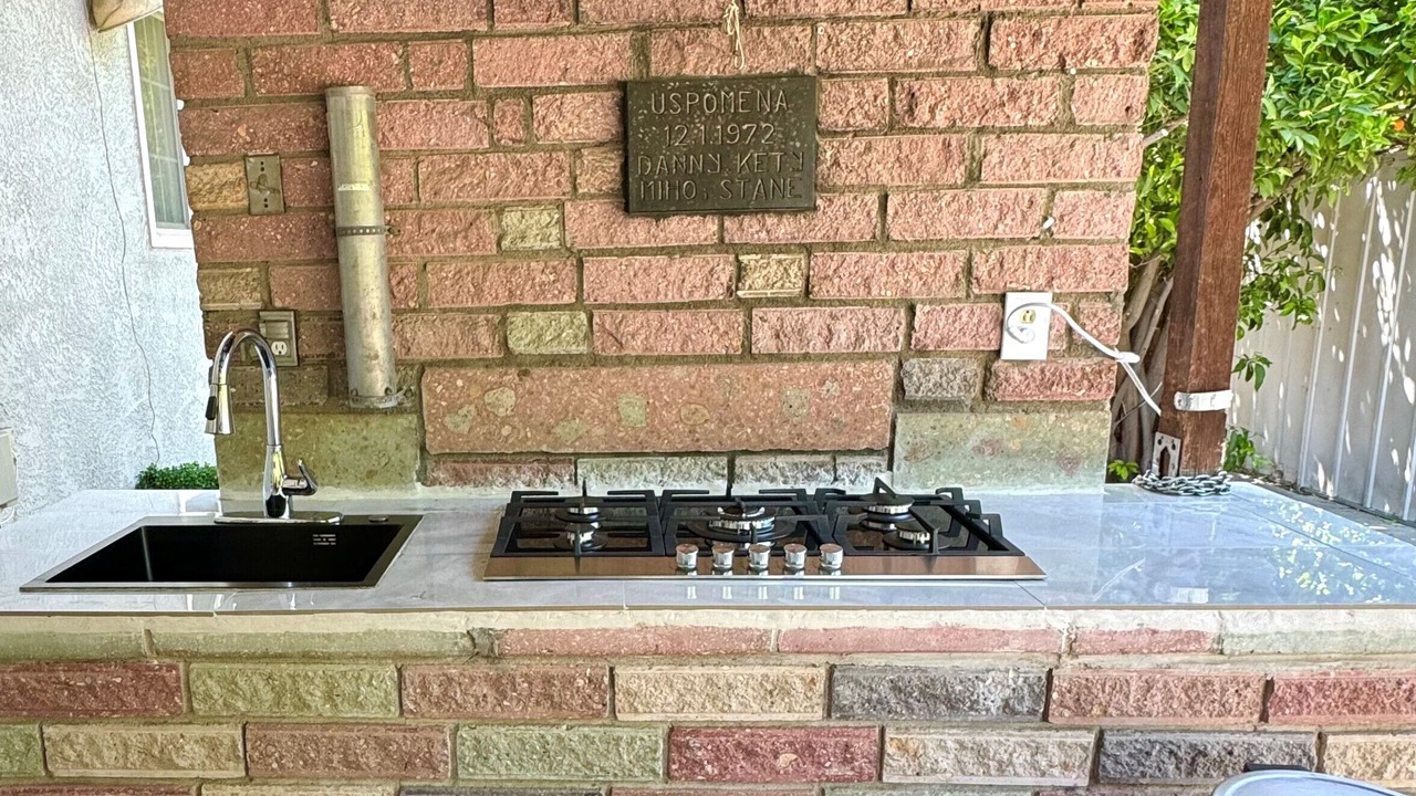 Photo of Kitchen in Raisin
