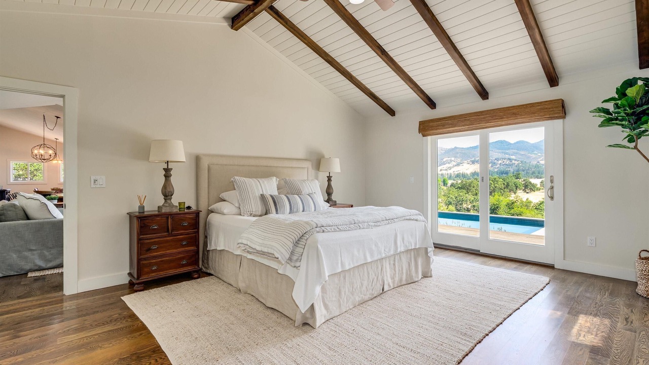 Photo of Bedroom in Calistoga