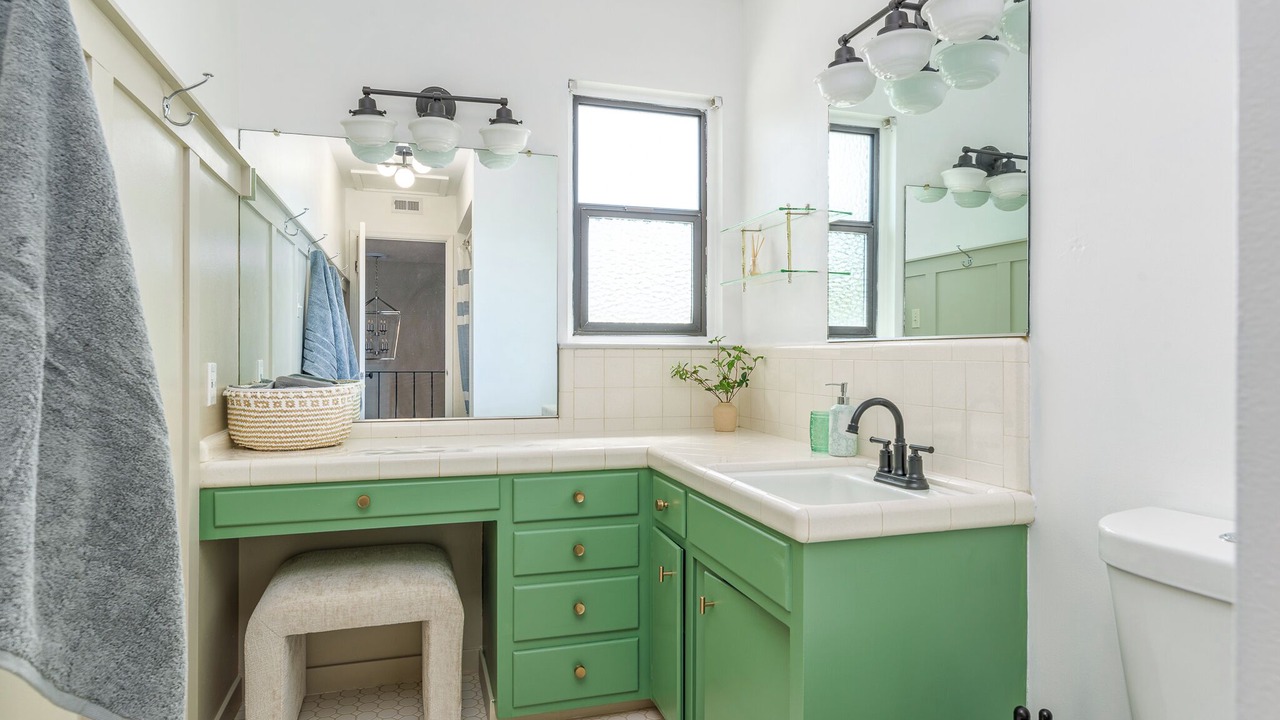 Photo of Bathroom in East Sacramento