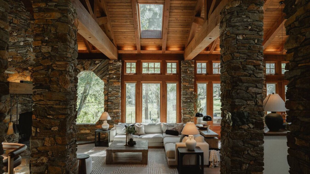 Photo of Livingroom in Mariposa