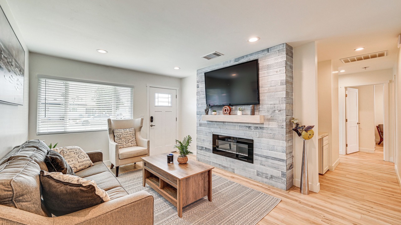 Photo of Livingroom in Lincoln Acres