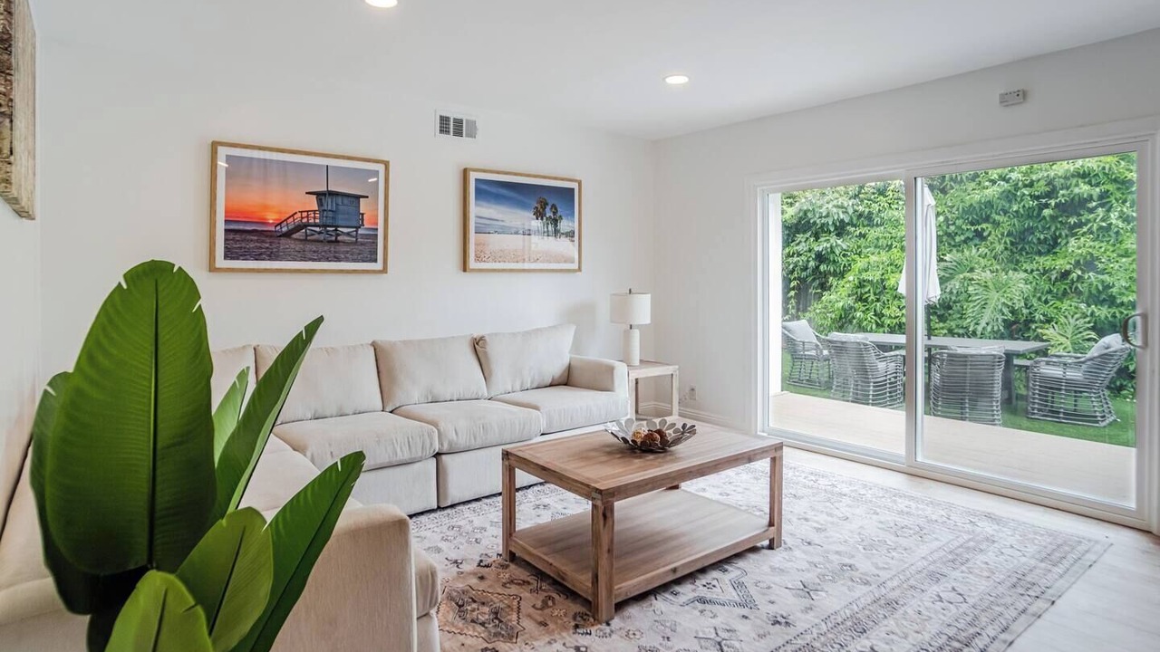 Photo of Livingroom in Mar Vista