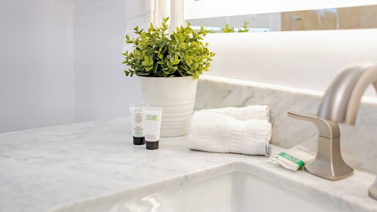 Photo of Bathroom in Mar Vista