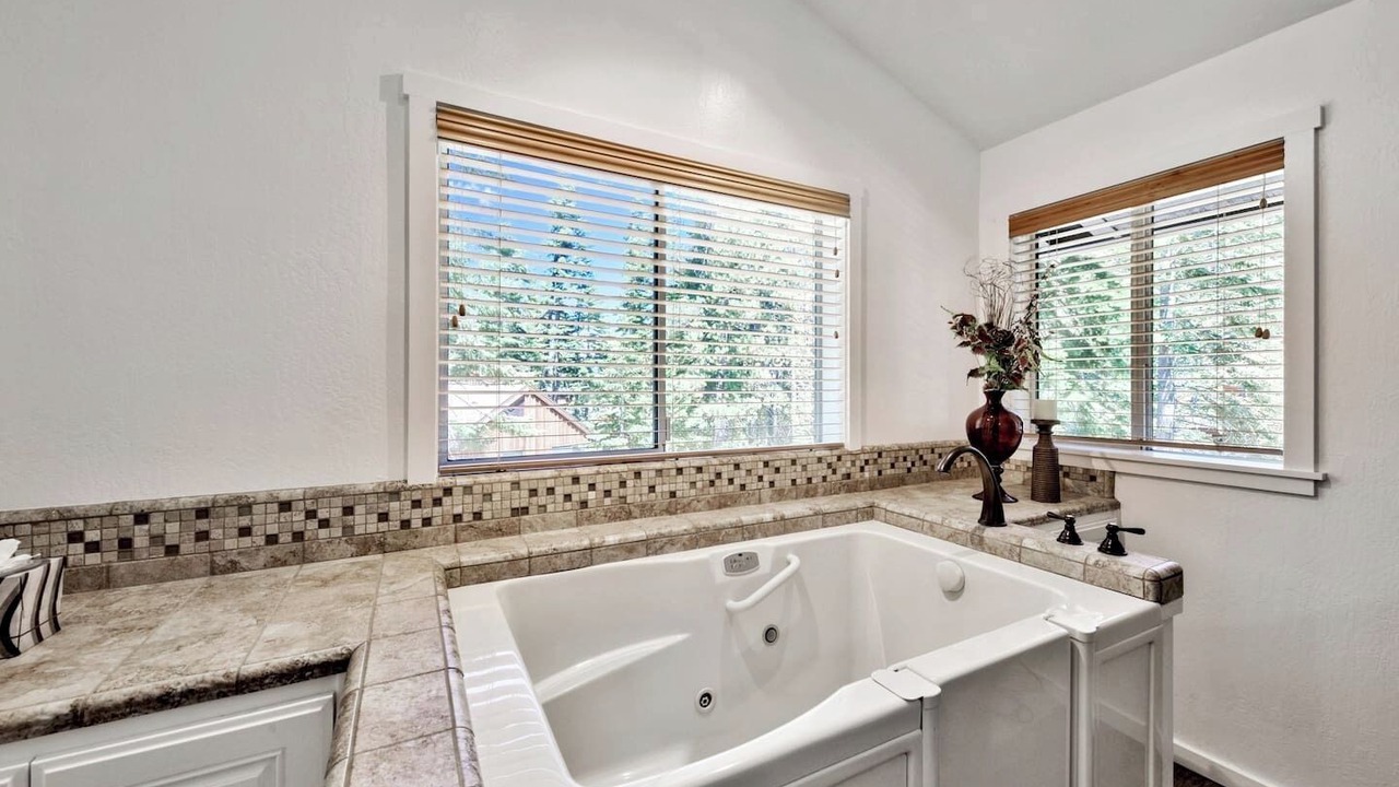 Photo of Bathroom in Alpine Meadows