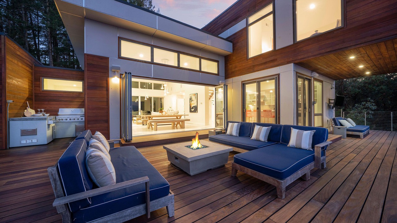 Photo of Patio Balcony in Healdsburg