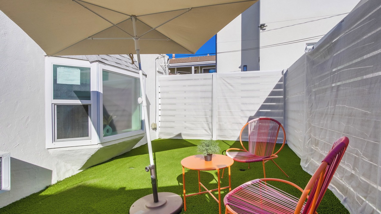 Photo of Patio Balcony in University Heights
