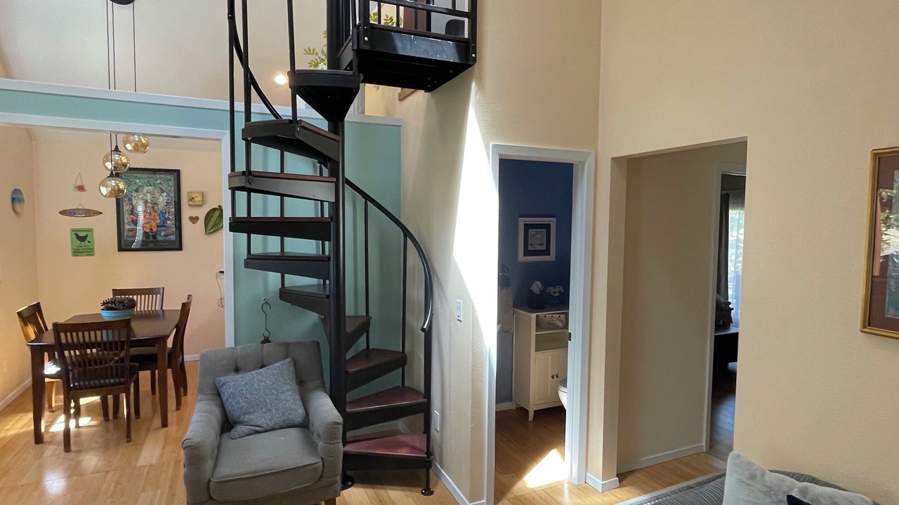 Photo of Livingroom in Glen Ellen