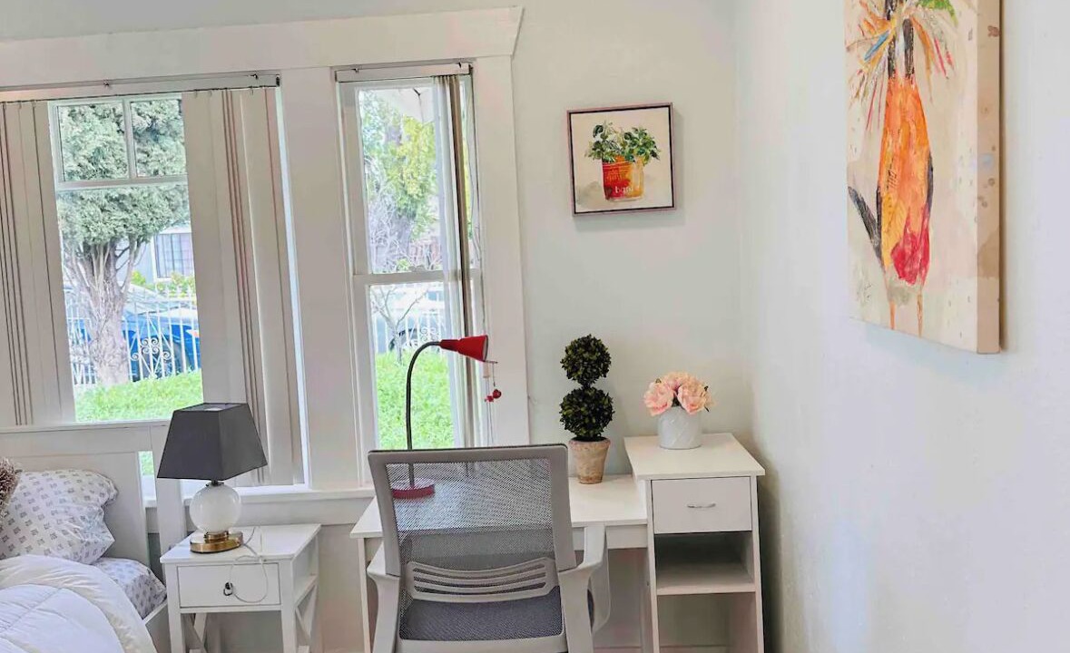 Photo of Bedroom in East Palo Alto