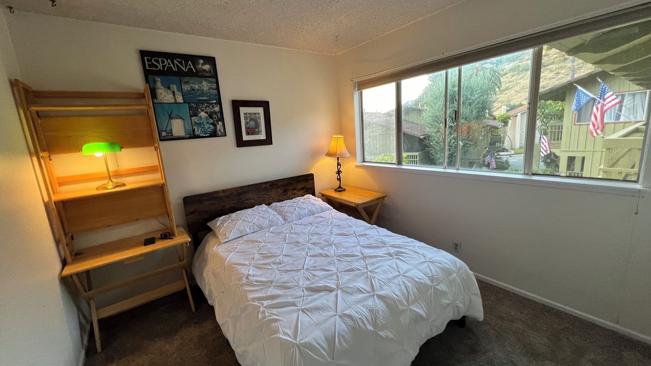Photo of Bedroom in Avalon