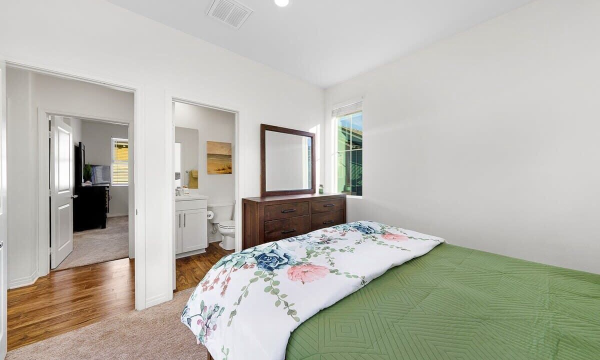 Photo of Bedroom in Imperial Beach