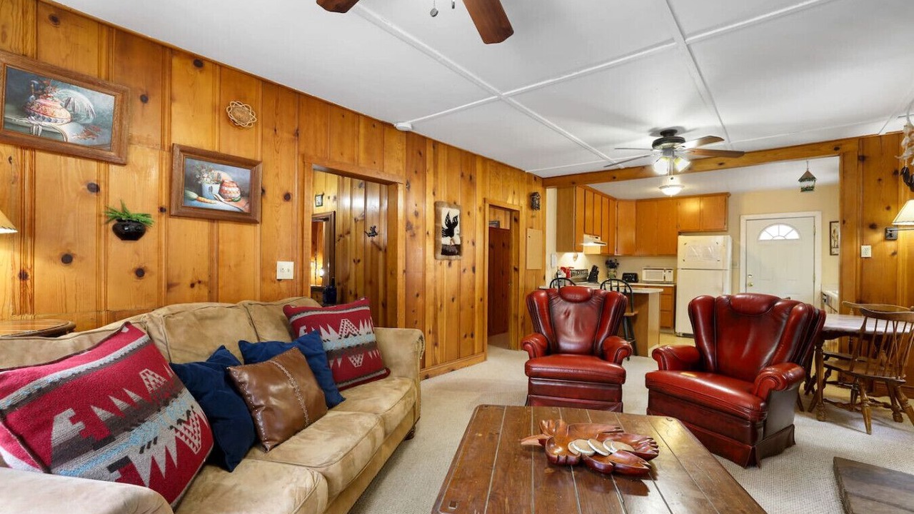 Photo of Livingroom in Bijou Pines