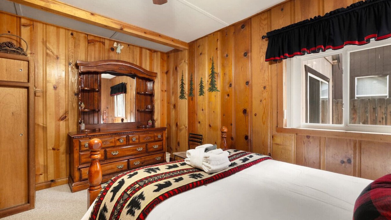 Photo of Bedroom in Bijou Pines