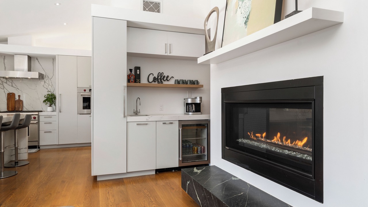 Photo of Livingroom in Rolando Park