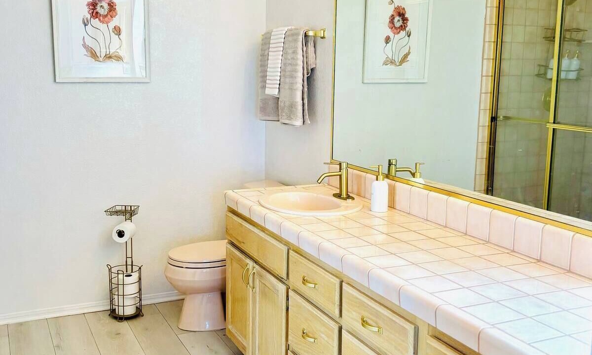 Photo of Bathroom in Silver Lakes Country Club