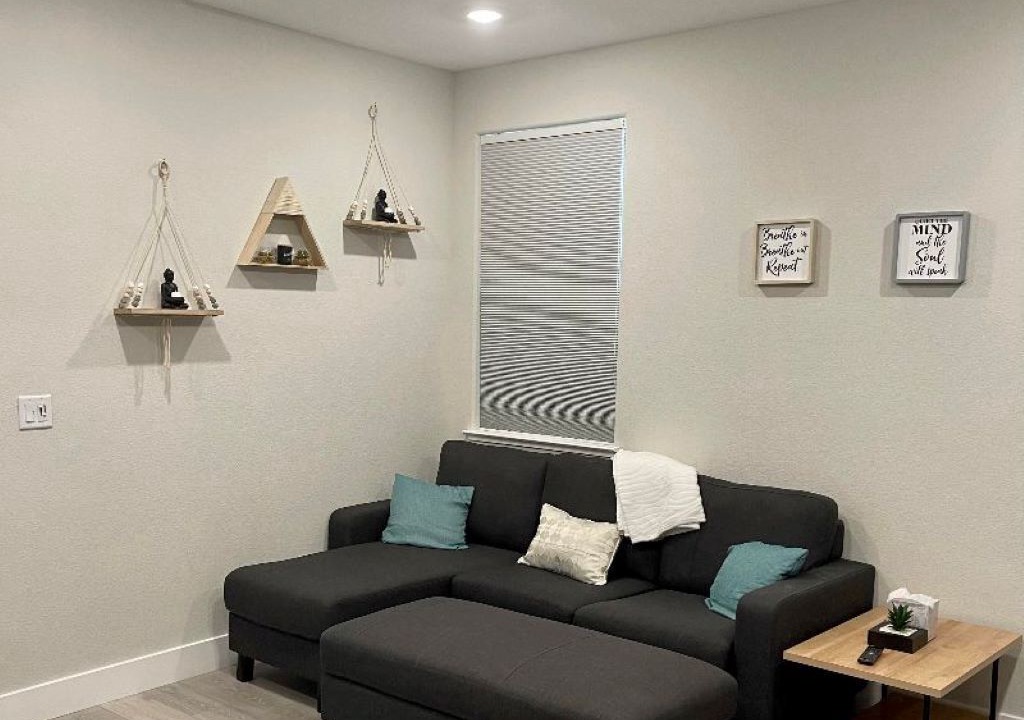 Photo of Livingroom in Pleasant Grove