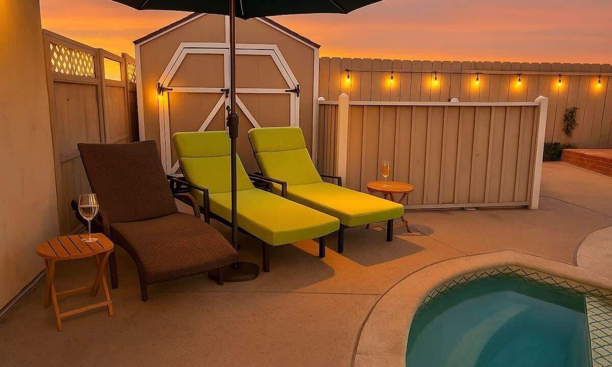 Photo of Outdoor in University City