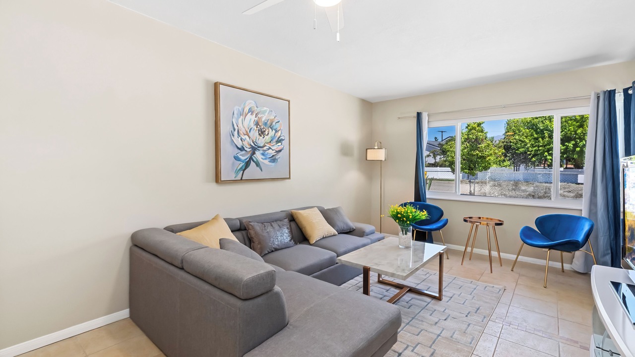 Photo of Livingroom in Rancho Cucamonga