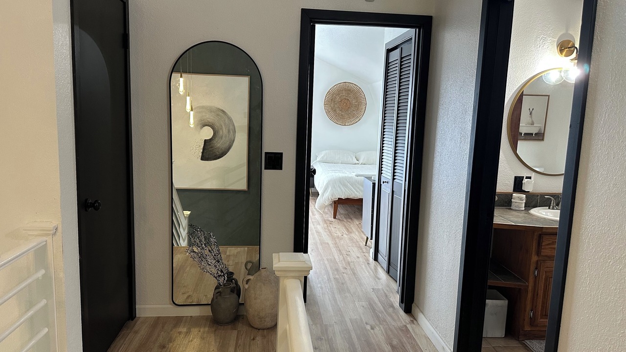 Photo of Bedroom in Springville