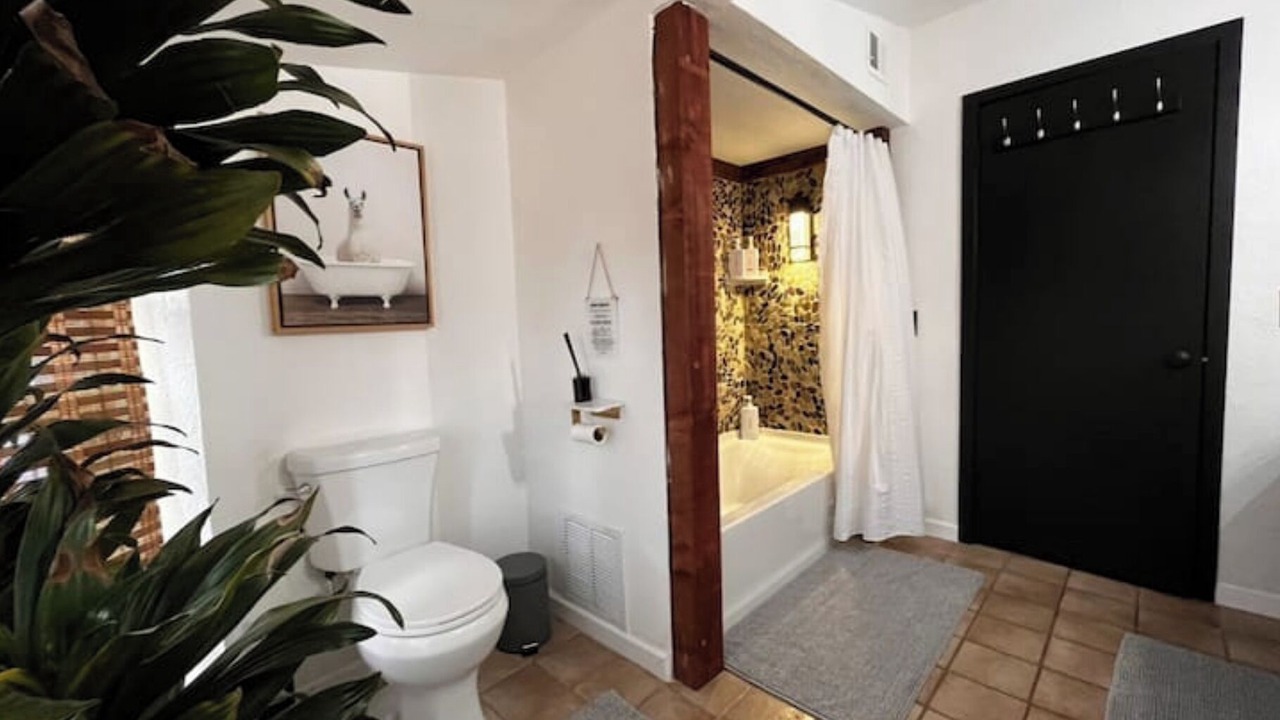 Photo of Bathroom in Springville