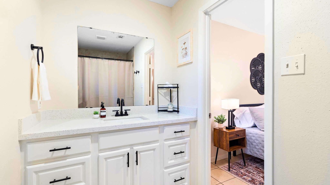 Photo of Bathroom in El Lago